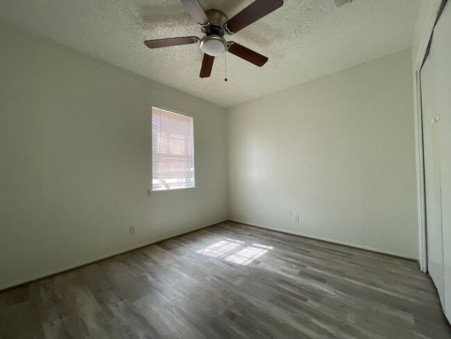 Building Photo - Three bedroom two bath house available in ...