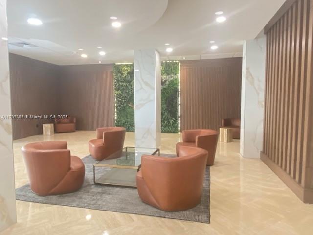 Foto del edificio - 250 174th St
