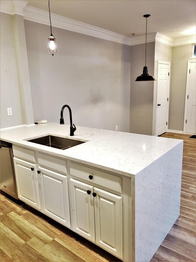 Building Photo - 6223 Craughwell Ln