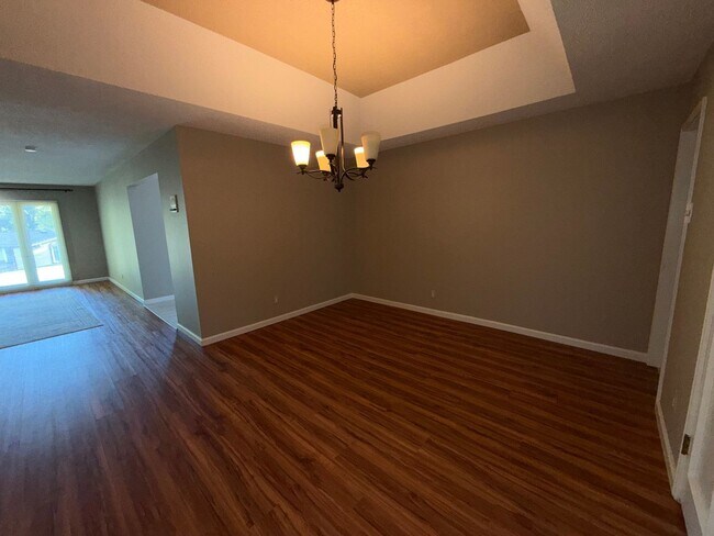 Building Photo - 1 Nicolet Dr