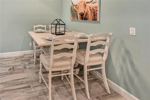 Building Photo - 10051 Bonita Fairways Dr