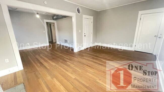 Foto del edificio - Beautiful 3 Bedroom 1 Bathroom Home in Kansas City!