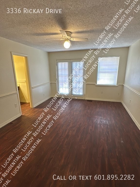 Building Photo - Spacious 3 Bed, 2 Bath Rental Home in Jack...