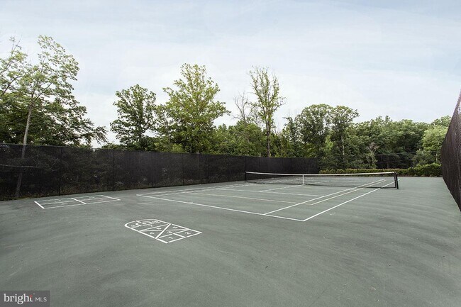 Foto del edificio - 7807 Crystal Brook Way