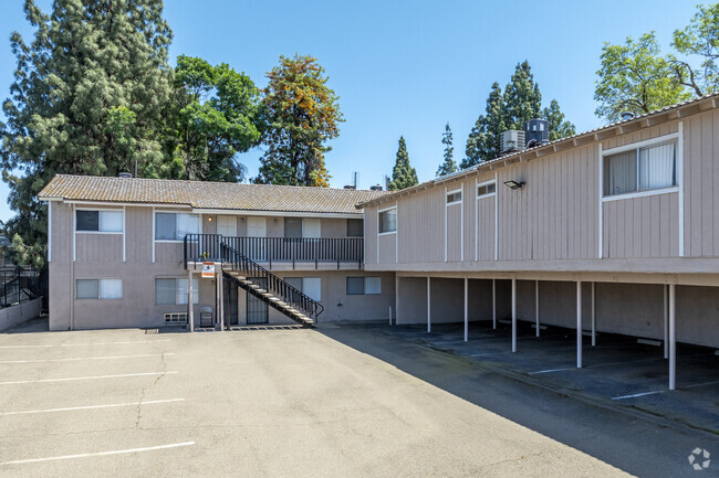 Building - Blue Haven Apartments