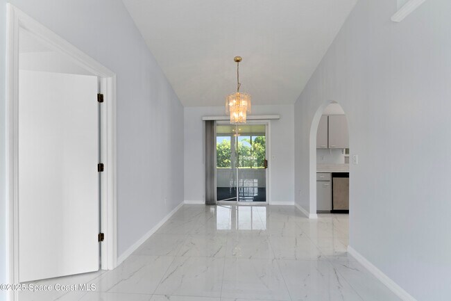 Foto del edificio - 1768 Wake Forest Rd NW