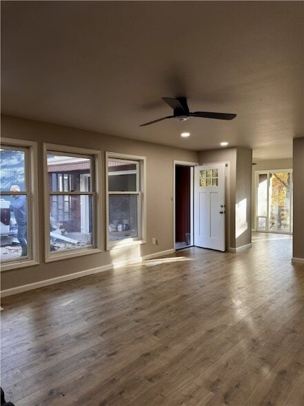 Building Photo - 9 Brighstone Ln