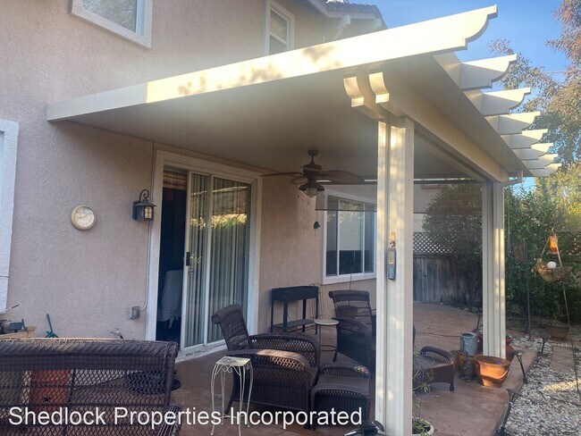 Foto del edificio - 4 br, 3 bath House - 11368 Sunrise Court