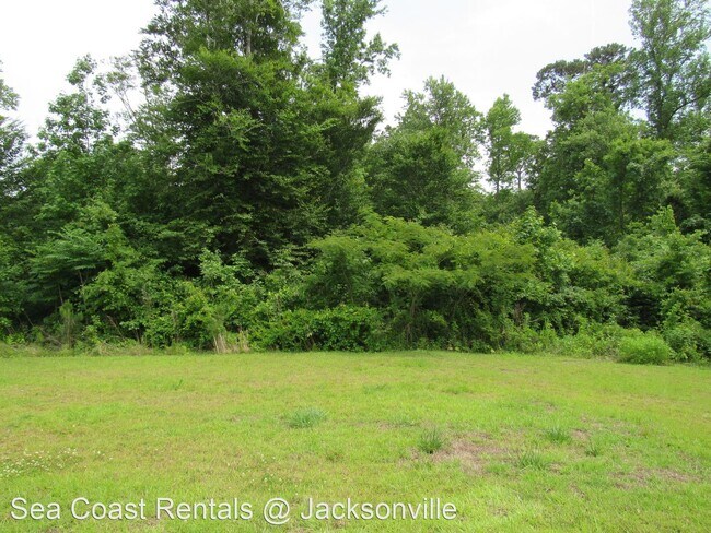 Building Photo - 3 br, 2 bath House - 136 Laredo Drive