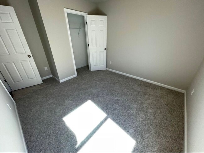 Foto del edificio - 2135 Twisted Cedar Ct