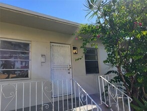 Building Photo - 640 NW 77th St