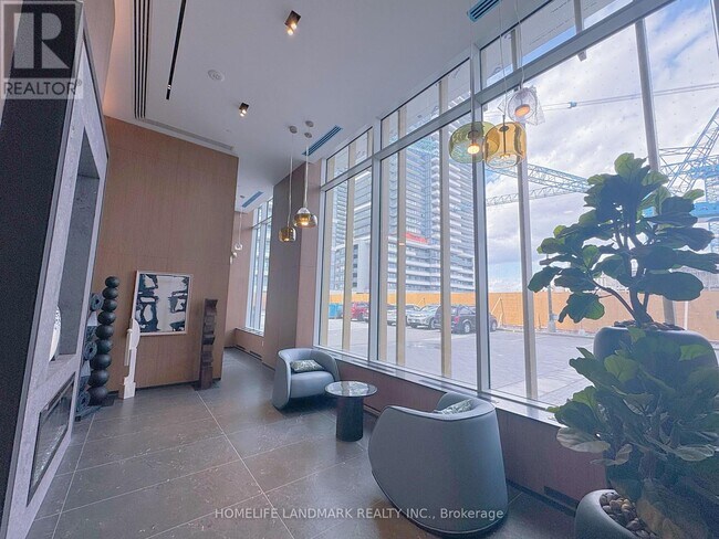 Photo du bâtiment - 1010 Sandy Beach Rd