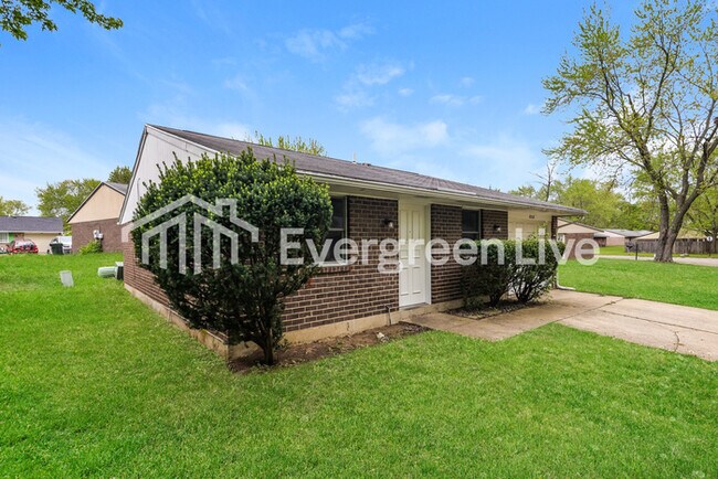 Foto del edificio - 8208 Mt Charles Dr