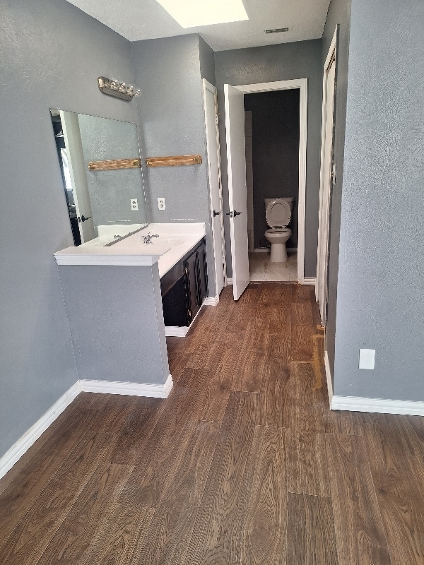 Photo - 2123 Chatham Square Ct House