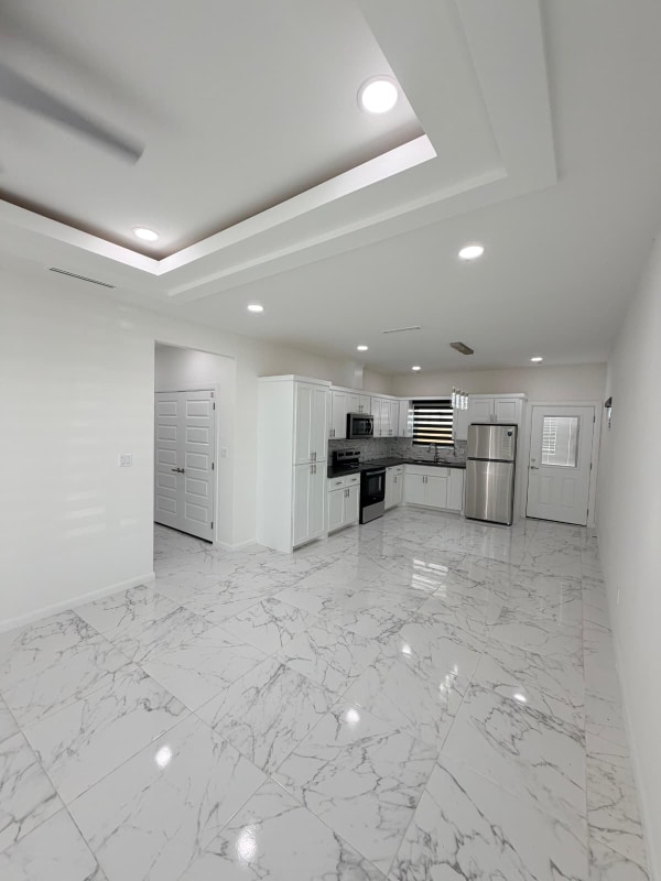 Foto del edificio - 2300 E San Andrea St