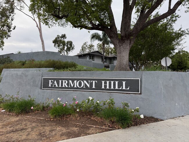 Foto del edificio - 20279 Green Hill Ln