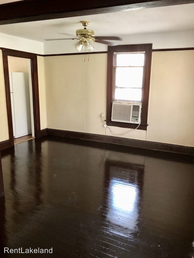 Building Photo - 122 Hibiscus Dr