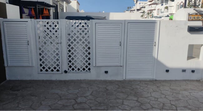 Building Photo - 1402 TU 12A Calle Baja Mar