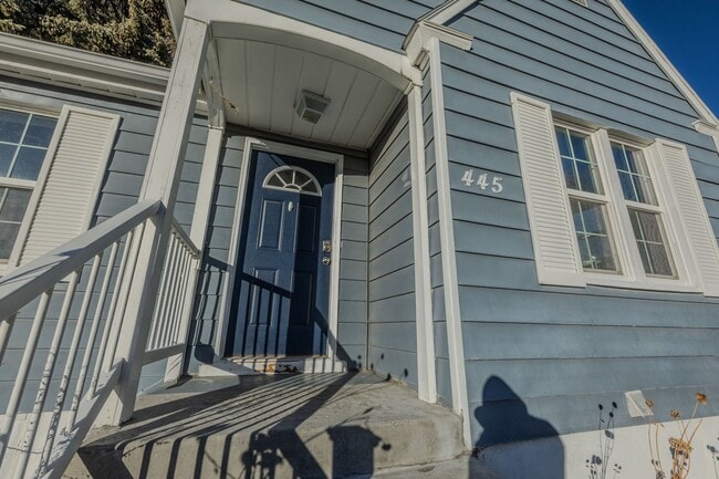 Building Photo - 4 BED 2 BATH HOME IN IDAHO FALLS - CURRENTLY GETTING REPAINTED THROUGHOUT