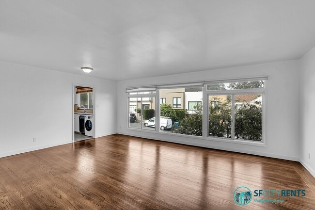 Building Photo - Diamond Heights/Noe Valley: Single Family Home w/ Guest Suite, Yard, Garage & EV Charger