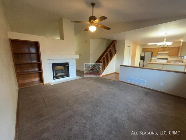 Photo - 5921 Fossil Dr House