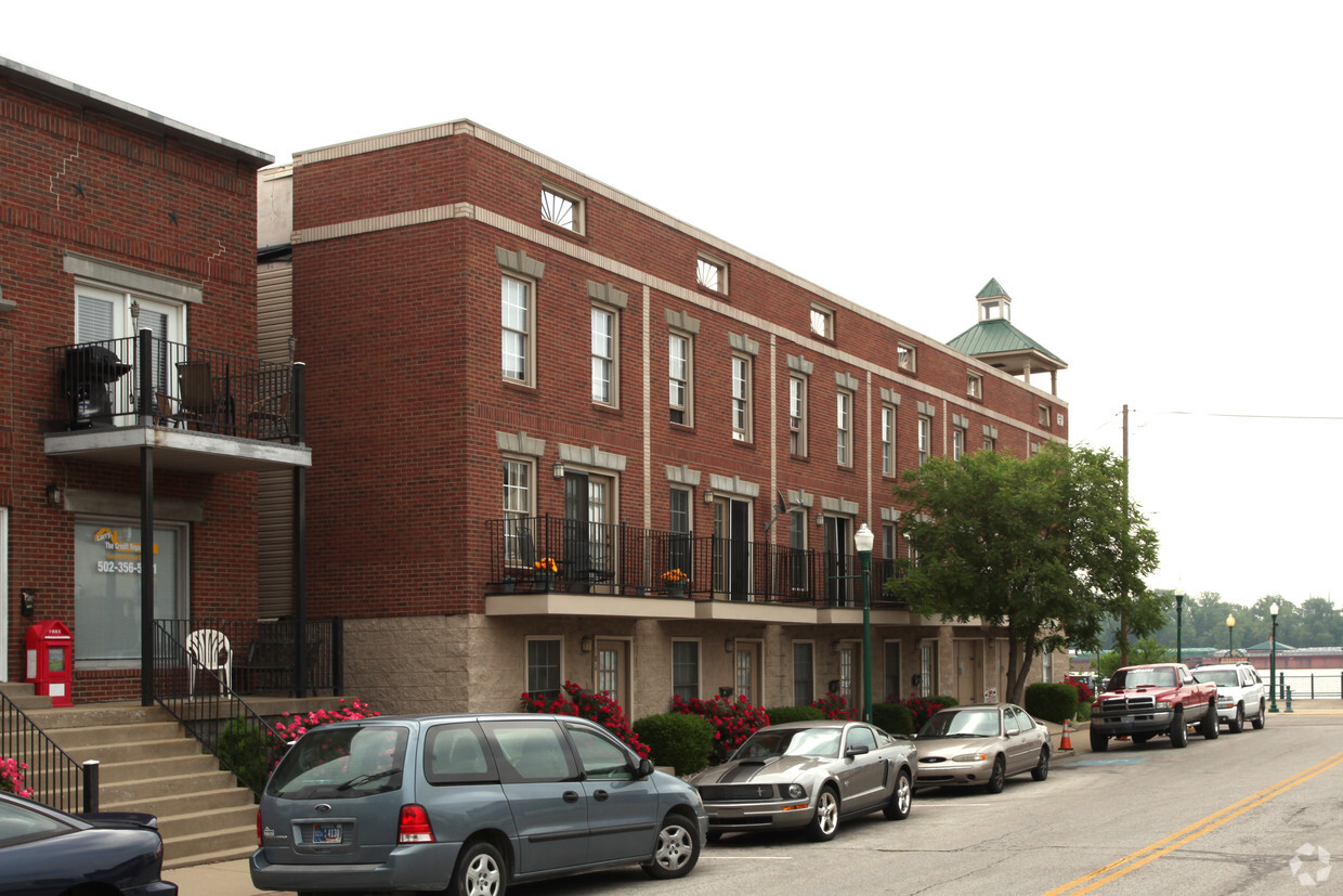Building Photo - Margan Point