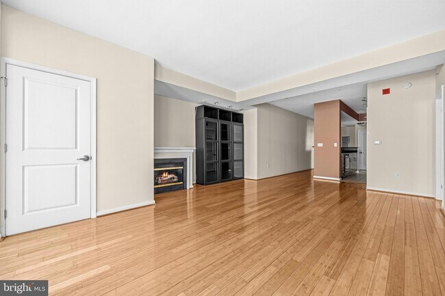Foto del edificio - 715 6th St NW
