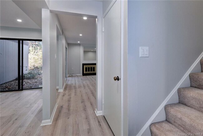 Foto del edificio - 8 Spring W