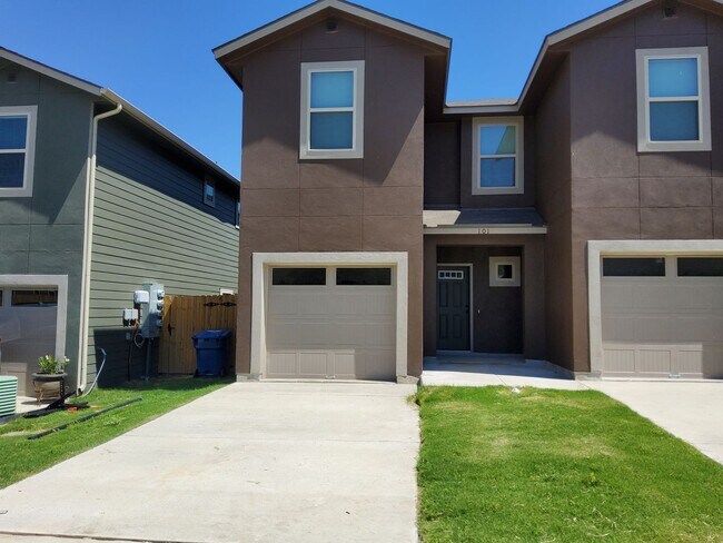 Foto del edificio - 6327 Luglio Ln