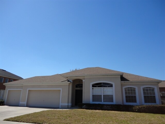 Primary Photo - 444 Lake Amberleigh Drive