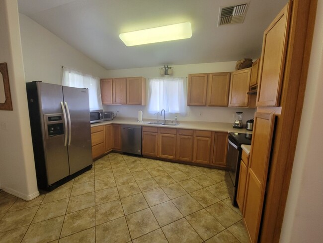 Foto del edificio - Charming Furnished 3 Bedroom Home In Kihei