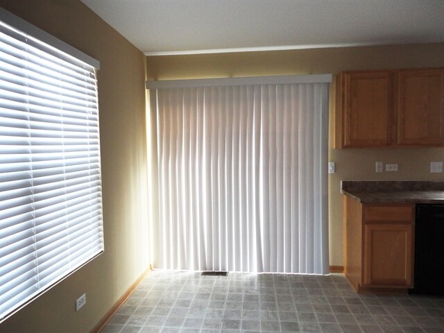 Foto del edificio - 609 Circle Dr