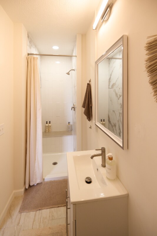 Foto del edificio - 2429 S 16th St