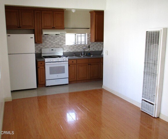 Foto del edificio - 2412 Birkdale St