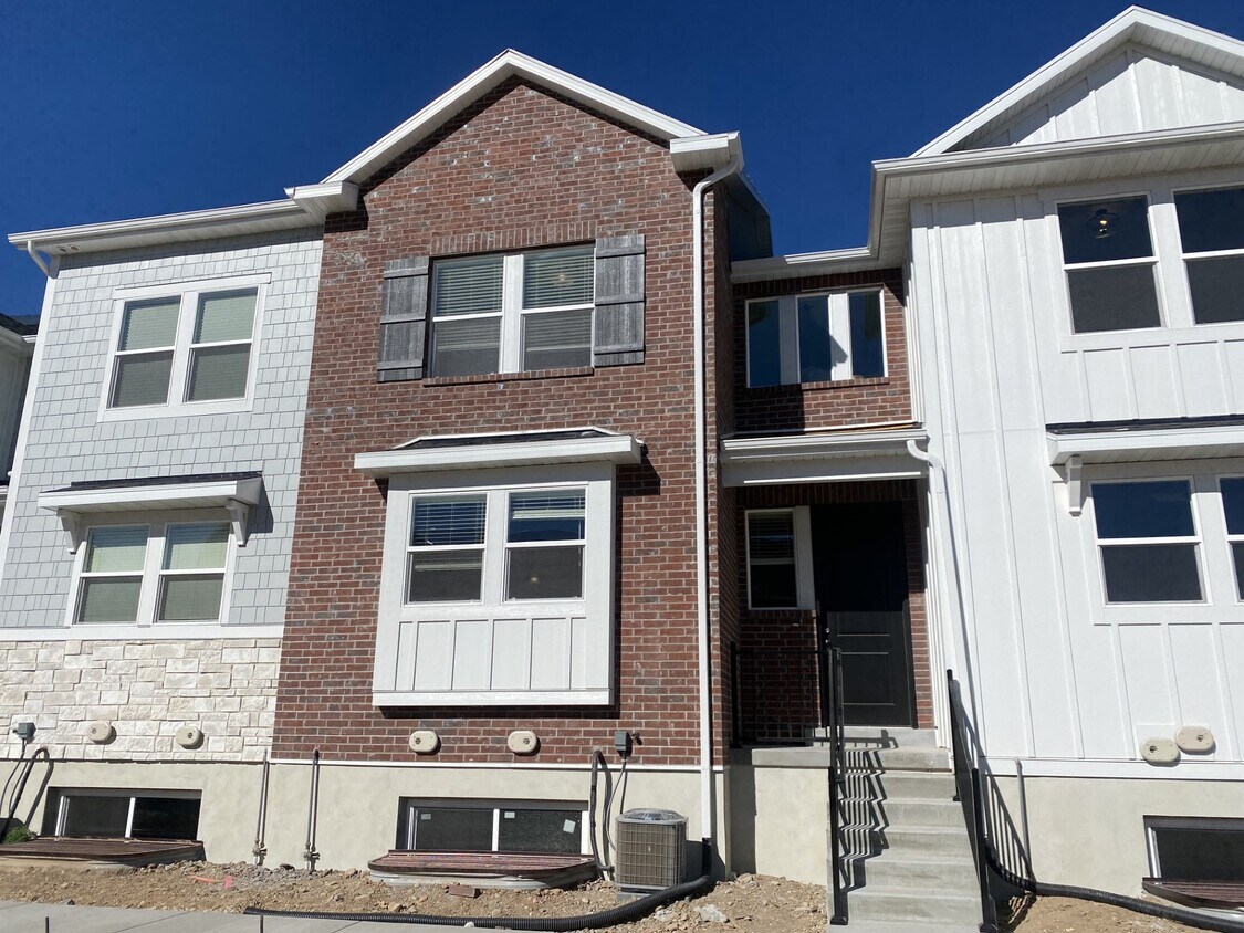 Foto principal - 13107 Copeland Dr