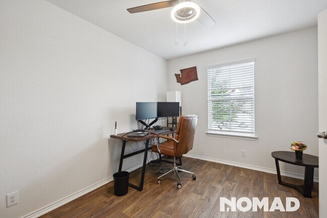 Building Photo - Spacious 4BR House in San Antonio