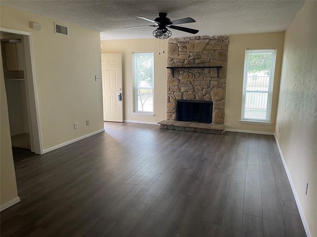 Building Photo - 10650 Steppington Dr