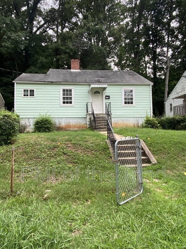 Primary Photo - 2716 Ivy Ave