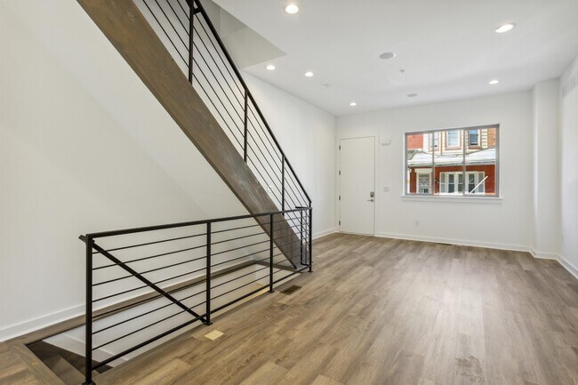 Building Photo - 57 N Conestoga St