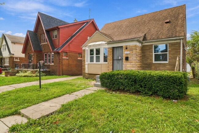 Building Photo - 8637 Carlin St