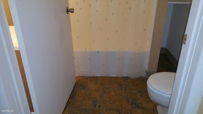 Building Photo - 7466 Delmar Way