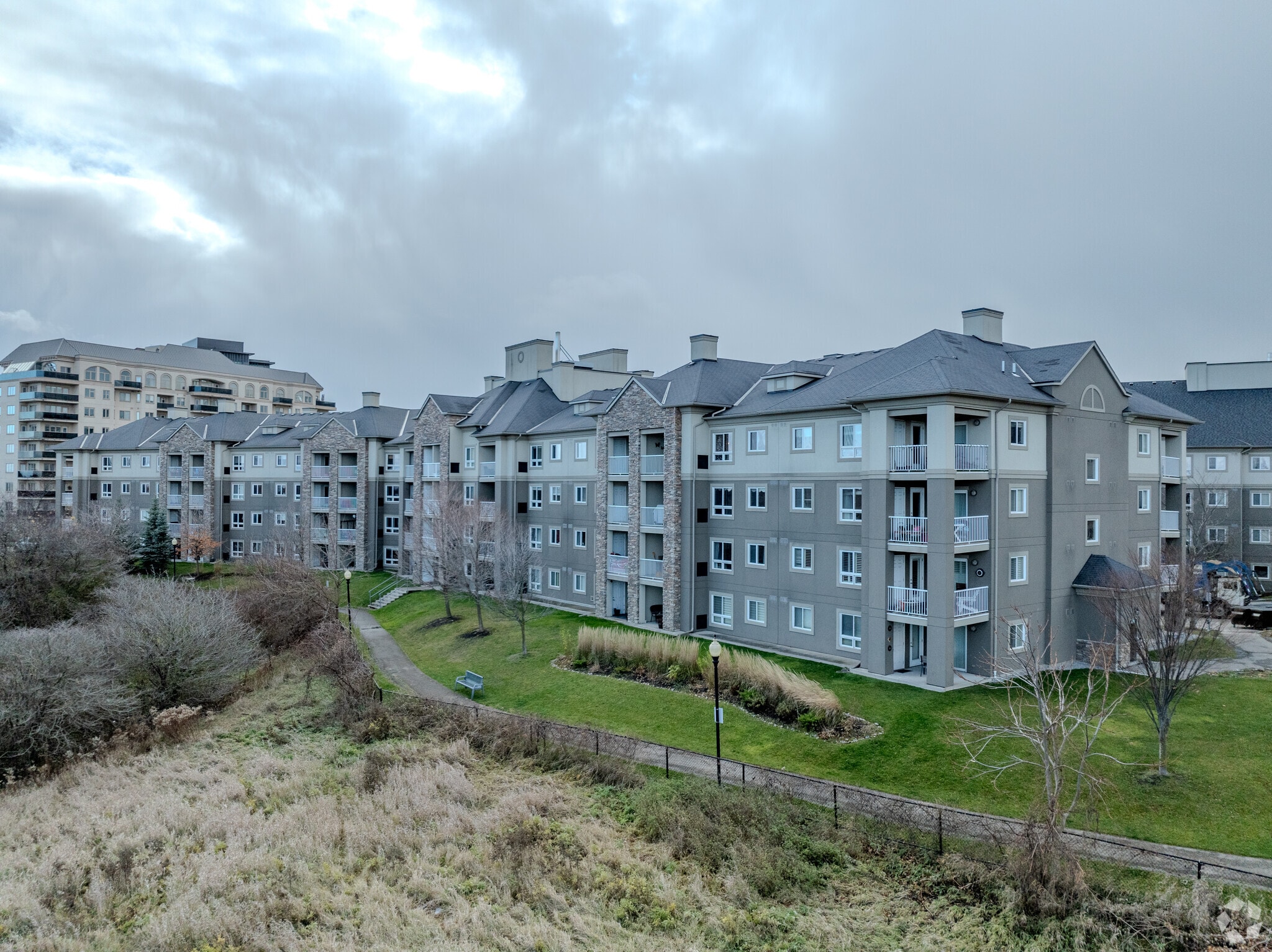 Dayspring Circle Condominiums