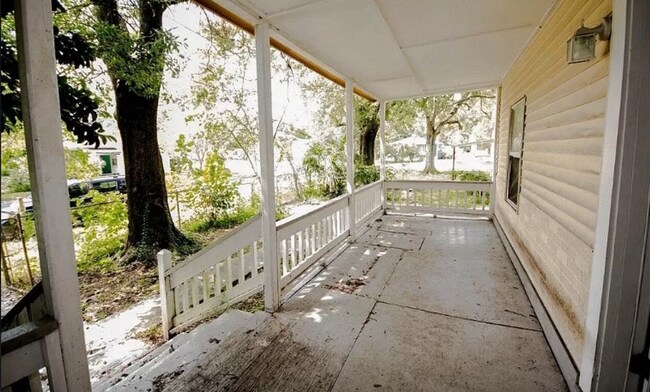 Foto del edificio - Spacious 3/2 house