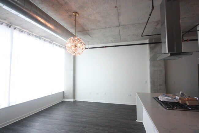 Foto del edificio - 50 E 16th St