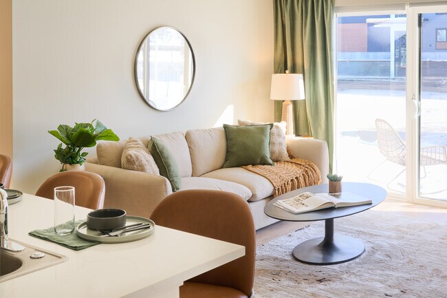 Foto del edificio - Pine at Wildroot