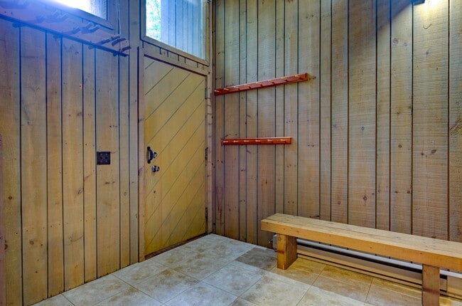 Building Photo - 73 Kearsarge Woods Ln