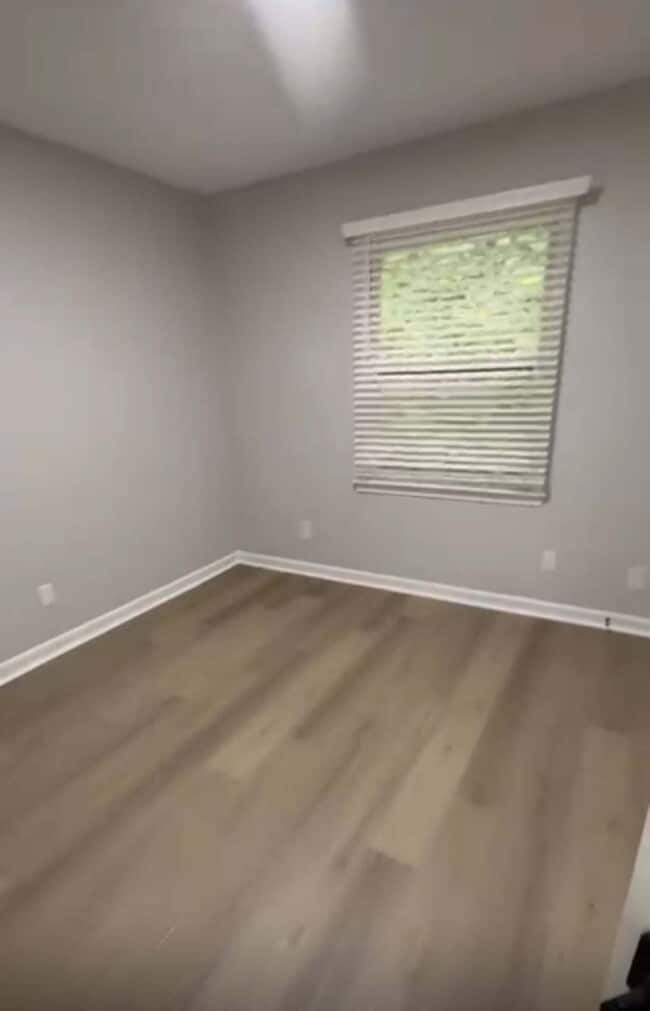 One Bedroom - Trakas Avenue