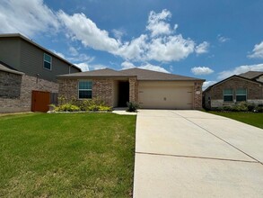 Building Photo - 208 Magione St