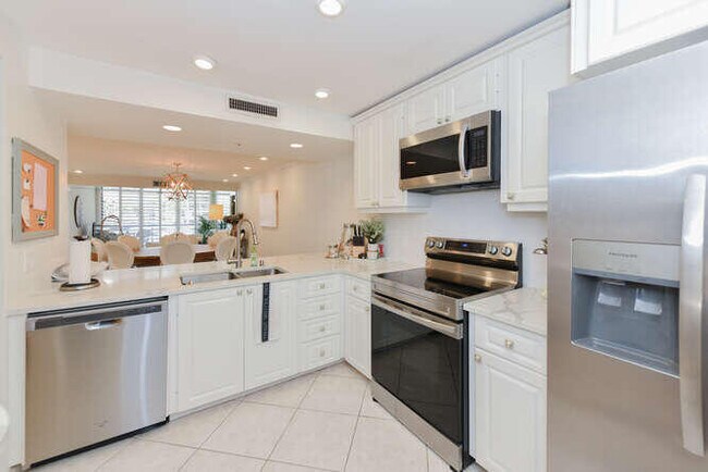 Foto del edificio - 2301 Marina Isle Way