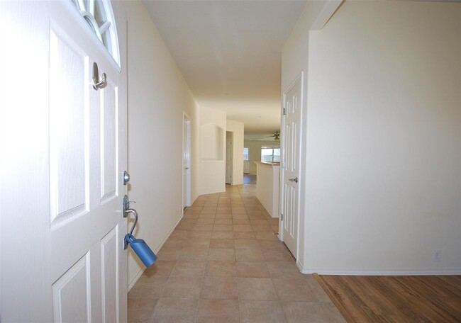 Building Photo - 4518 Clemwood Ln